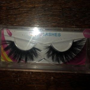DODO lashes for sale